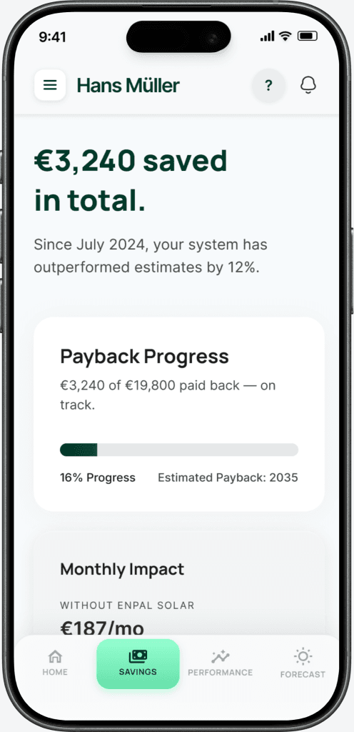 Savings screen comparing performance with forecast